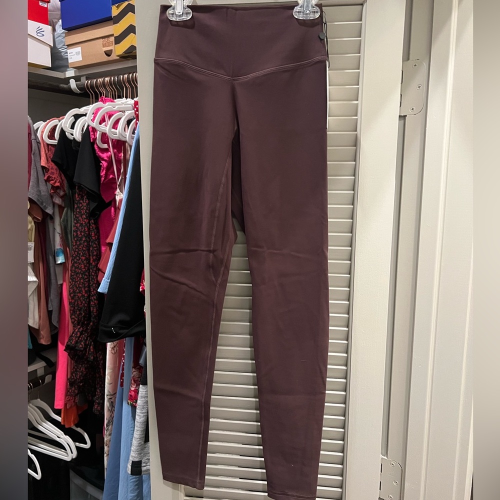 Vitality Athletica - The cloud pant - color: obsidian